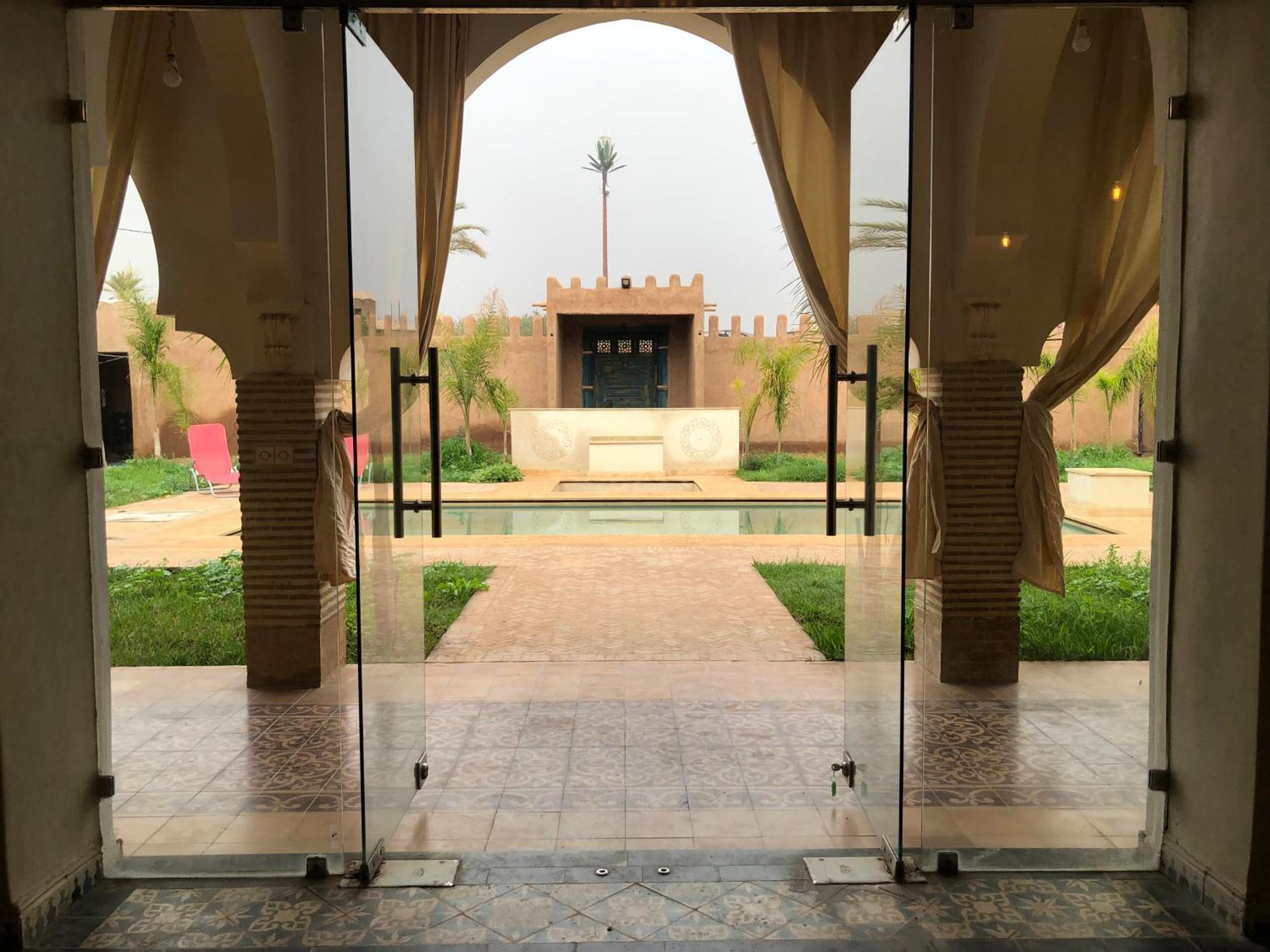 Riad Safran Ralya بيلوك المظهر الخارجي الصورة